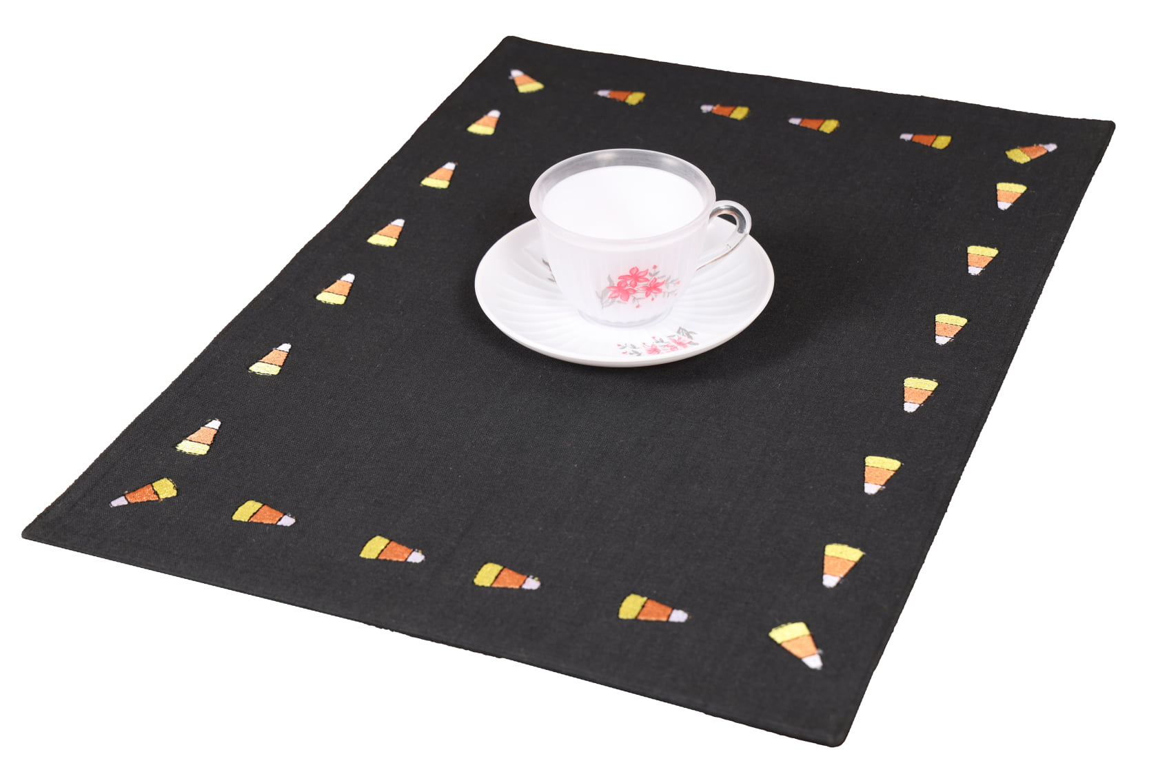 Table Linen view 4